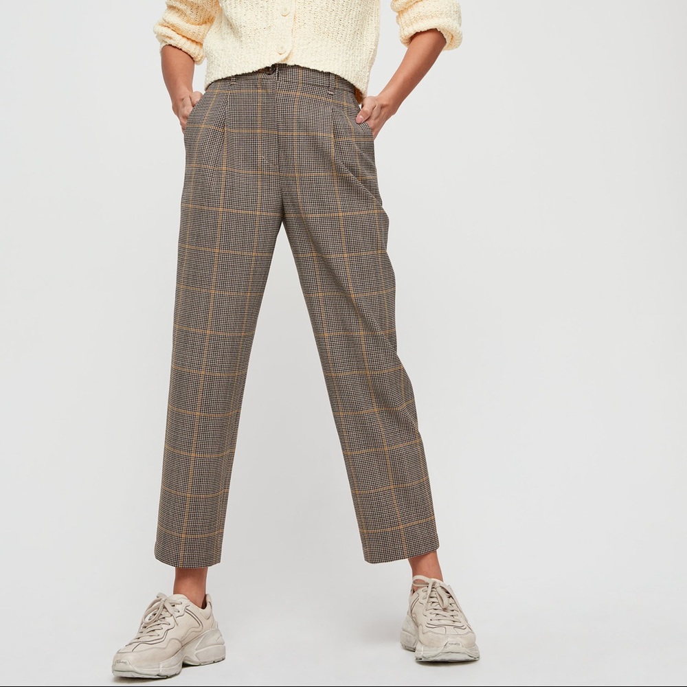 aritzia little moon bellis pants